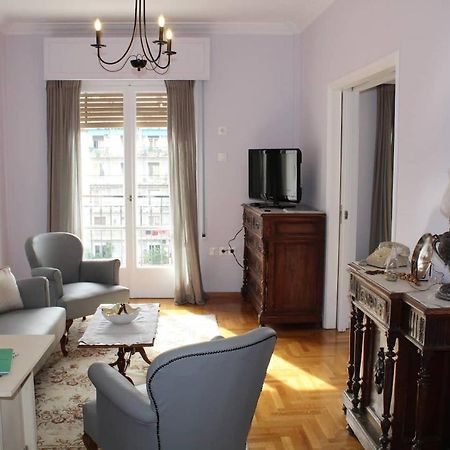 Vintage, Spacious Apartment In The Heart Of Athens! Экстерьер фото